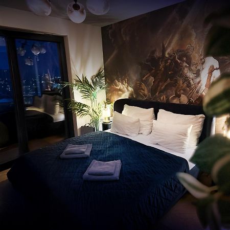 Skyline Elegance With Free Parking Apartment Bratislava Exterior photo